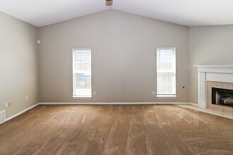 9161 Preakness Dr in Southaven, MS - Foto de edificio - Building Photo