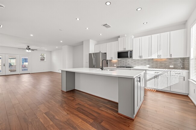 10949 Cannes Memorial Dr