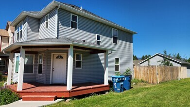 614 Luella Ln in Missoula, MT - Building Photo - Building Photo
