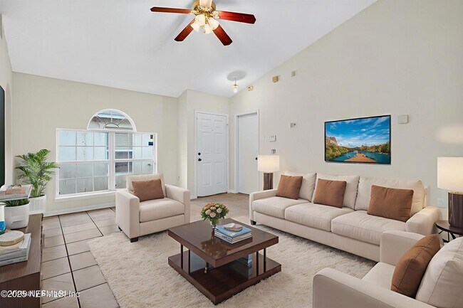 2042 Wiley Oaks Ln in Jacksonville, FL - Foto de edificio - Building Photo
