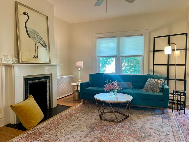 364 Lehigh Ave, Unit #2