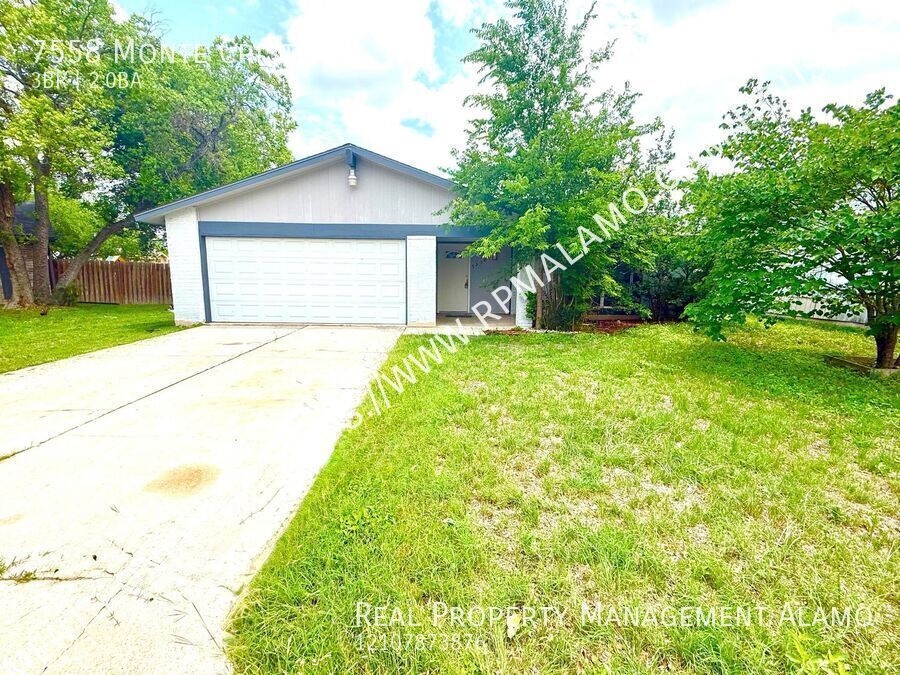 7558 Monte Cristo in San Antonio, TX - Building Photo