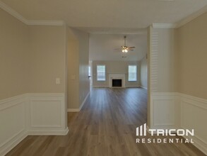 912 Roxeywood Dr in Winder, GA - Building Photo - Building Photo