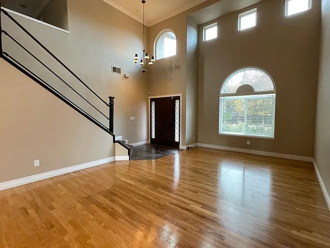 1393 Arrowhead Ave in Livermore, CA - Building Photo - Building Photo