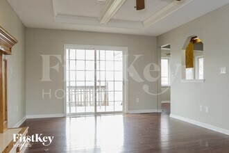 709 E 16th St in Kearney, MO - Building Photo - Building Photo