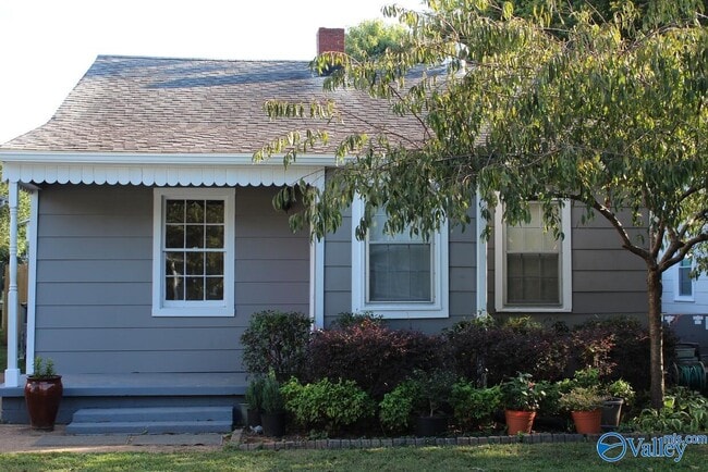 1114 Stevens Ave NE in Huntsville, AL - Building Photo - Building Photo