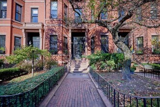 313 Marlborough St in Boston, MA - Building Photo - Building Photo