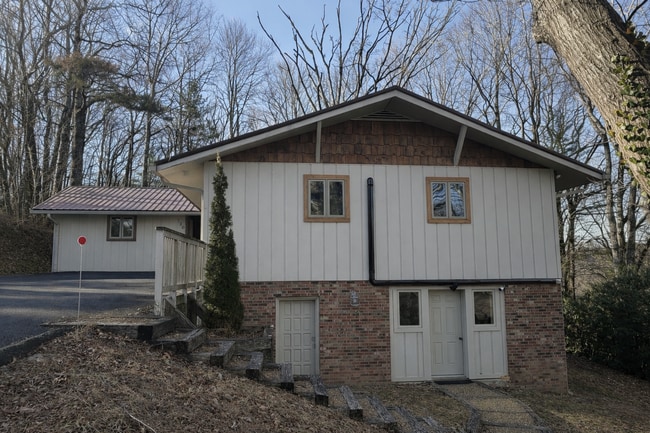 property at 120 Touchdown Dr