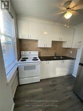 16 Garden Pl in Toronto, ON - Building Photo - Building Photo