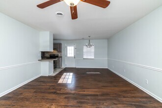 928 Chip Cove Ln in Knoxville, TN - Building Photo - Building Photo