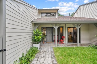 13324 Bedford Mews Ct in Wellington, FL - Building Photo