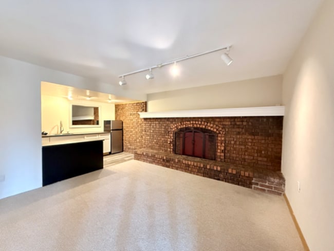 property at 301 W Mangrum Dr