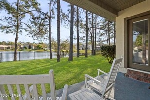 3583 Old Village Dr in Orange Park, FL - Building Photo