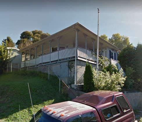 225 Lynn Ave in Clarksburg, WV - Building Photo - Building Photo