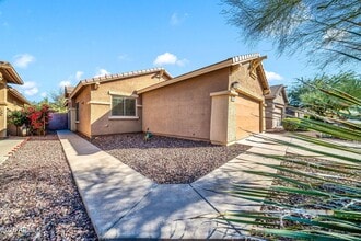1834 W Owens Way in Anthem, AZ - Building Photo - Building Photo
