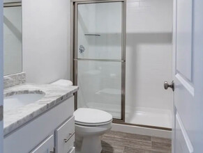 50 Thomas Park, Unit 2 in Boston, MA - Foto de edificio - Building Photo