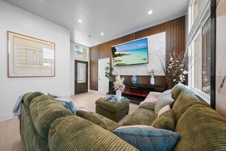 1219 Denver Ln in El Cajon, CA - Building Photo - Building Photo