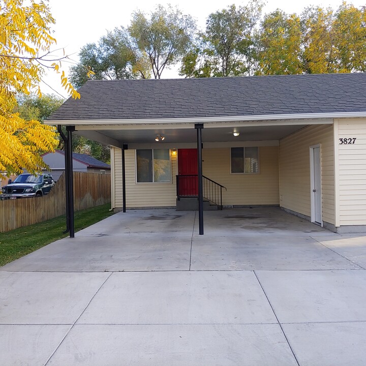 3827 W Alpine St, Unit 3827 in Boise, ID - Foto de edificio