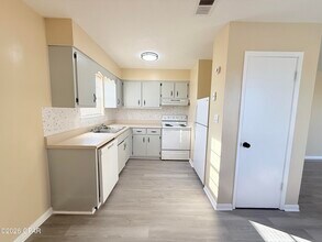 506 N 11th St in Panama City, FL - Building Photo - Building Photo