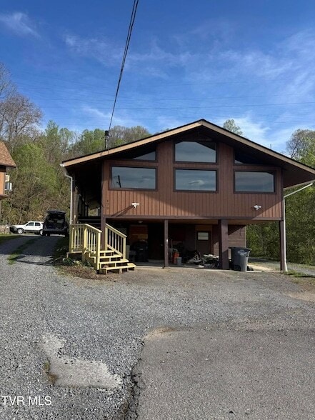 property at 179 Gilmer St