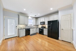 1759 Aden Dr in Houston, TX - Building Photo