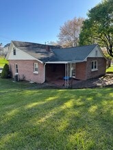 73 Stamey St in Canton, NC - Foto de edificio - Building Photo