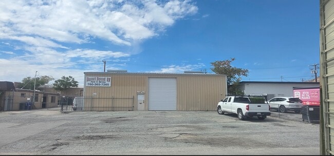 7134 Mohawk Trail in Yucca Valley, CA - Building Photo - Building Photo