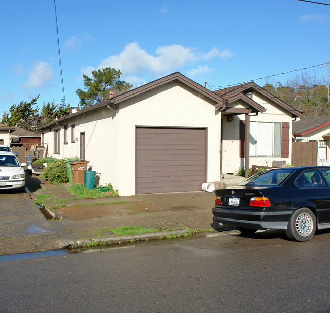 5 Park St in San Rafael, CA - Building Photo - Building Photo