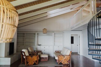 76-4206 Nanilani Rd-Unit -Upstairs Nanilani in Holualoa, HI - Building Photo - Building Photo