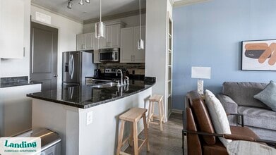 3505 W Sam Houston Pkwy S, Unit 6-6110 in Houston, TX - Building Photo - Building Photo