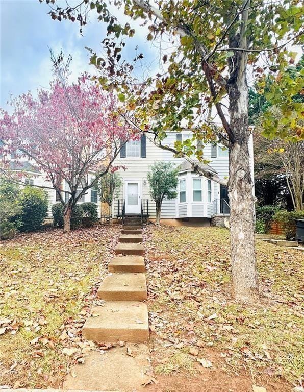 property at 146 Willow Stream Ct