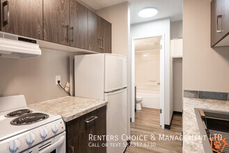 Newly Renovated 1 Bedroom, Utilities Included, Assigned Parking in Lethbridge, AB - Building Photo - Building Photo