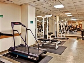 250 W 89th St in New York, NY - Building Photo - Building Photo