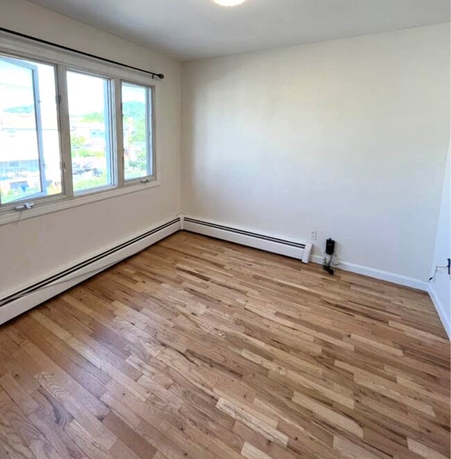 property at 1521 209th St