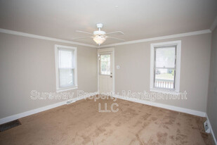 50 E 3rd St in Moorestown, NJ - Building Photo - Building Photo