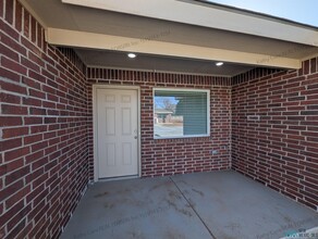 2032 Janeway St in Clovis, NM - Building Photo - Building Photo