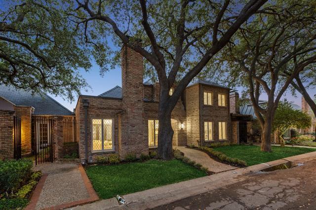 6 St Laurent Pl in Dallas, TX - Building Photo - Building Photo