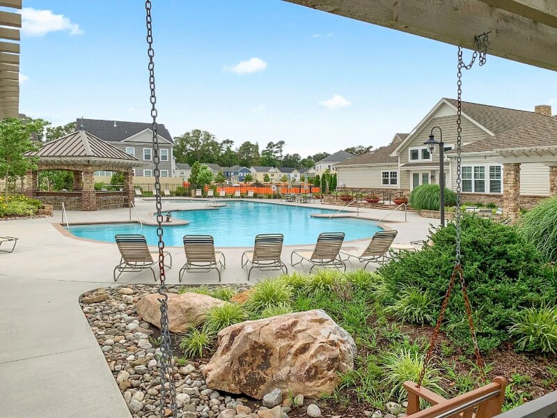 4553 Turnworth Arch in Virginia Beach, VA - Building Photo