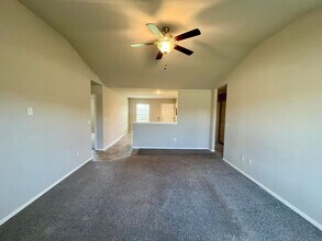 1751 Forest Dr in Centerton, AR - Building Photo - Building Photo