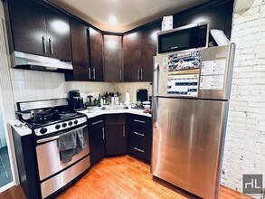 Striver's Row Gorgeous Penthouse 1 Bedroom! in New York, NY - Building Photo - Building Photo