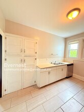 9429 Brush St in Detroit, MI - Foto de edificio - Building Photo