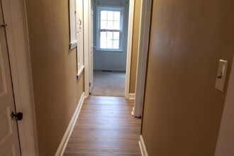 213 W Chestnut St, Unit 1 in West Chester, PA - Foto de edificio - Building Photo