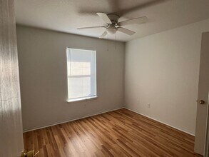 2704 Alma Dr in Killeen, TX - Building Photo - Building Photo