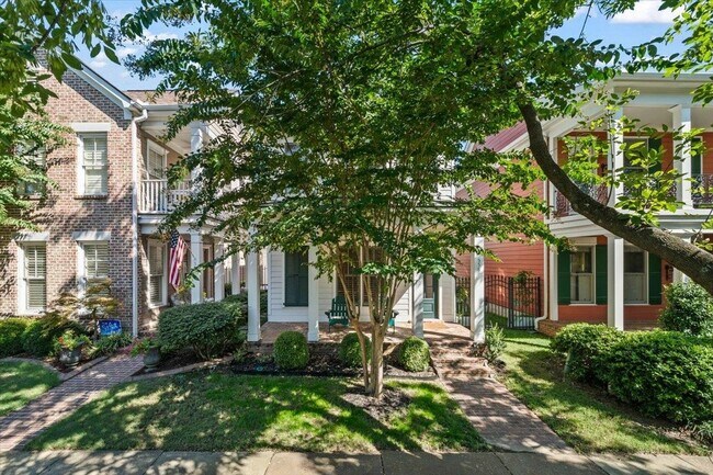 556 Rienzi Dr in Memphis, TN - Building Photo - Building Photo