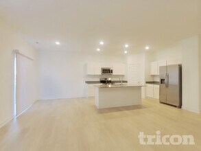 11838 Moorfield Ln in Indianapolis, IN - Building Photo - Building Photo