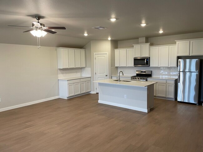 1405 Irigoyen St in Corpus Christi, TX - Building Photo - Building Photo