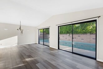 5137 Chimineas Ave in Los Angeles, CA - Building Photo - Building Photo