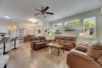 2068 Sifield Greens Way in Sun City Center, FL - Building Photo - Building Photo