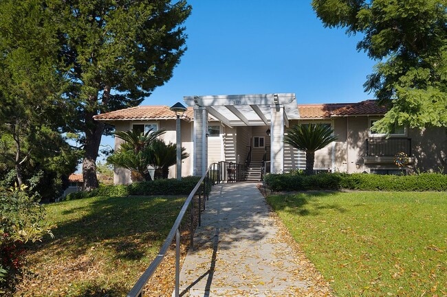 3111 Via Serena S in Laguna Woods, CA - Building Photo - Building Photo