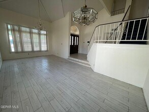 4304 Loma Alegre Dr in El Paso, TX - Building Photo - Building Photo